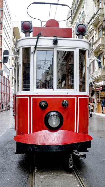 Istanbul'daki eski tramvay — Stok fotoğraf