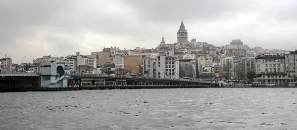 Istambul Turquia Abril Vista Ponte Galata Torre Galata Abril 2014 — Fotografia de Stock