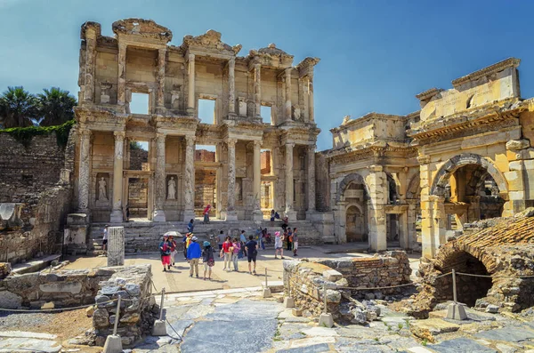 The front facade and courtyard of the Library of Celsus at Ephes Stock Photo