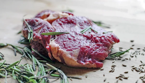 Lezzetli biftek. Arka plan üzerinde nesne