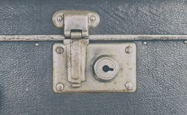 Eski bavul ayrıntılarını