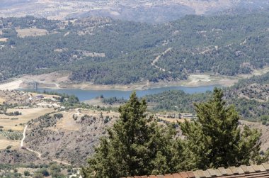 Kıbrıs. Chrysorrogiatissa Manastırı