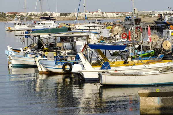 Pafos liman yatlar