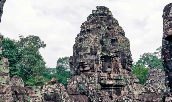 カンボジアのアンコールワットのバイヨン寺院 — ストック写真