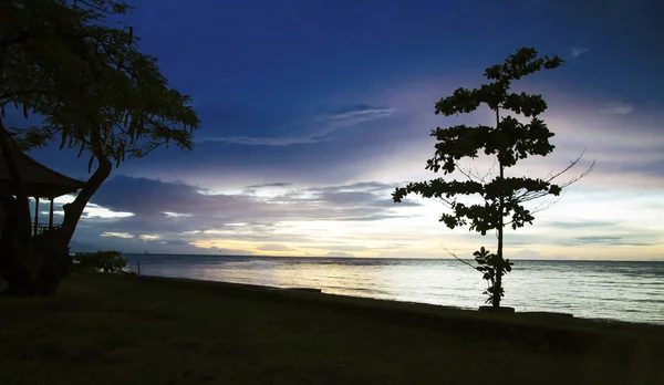 Bali Solnedgång Lovina Stranden — Stockfoto