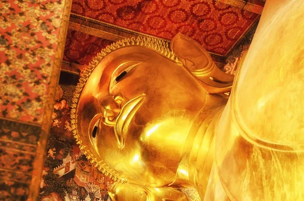 Reclinando Estátua Ouro Buda Wat Pho Bangkok Tailândia — Fotografia de Stock