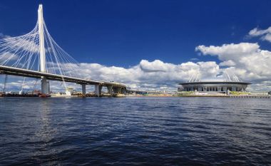 Saint Petersburg, Rusya - 29 Haziran 2017: Krestovsky Stadı, Saint Petersburg. Fince Körfez görünümünden