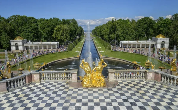 Peterhof Rusia Junio 2017 Vista Panorámica Desde Terraza Del Palacio — Foto de Stock