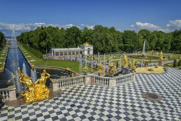Peterhof Rusia Junio 2017 Vista Panorámica Desde Terraza Del Palacio — Foto de Stock