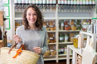 çekici kadın shooping