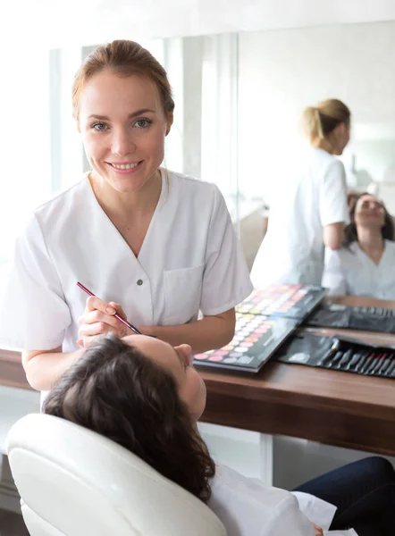 Young beauticians students — Stock Photo, Image