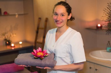 genç çekici masöz