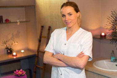 genç çekici masöz