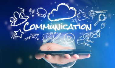 Smartphone ile iletişim simgesi tutan adam kavramı