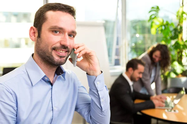 Gruppo di soci d'affari che lavorano insieme — Foto Stock