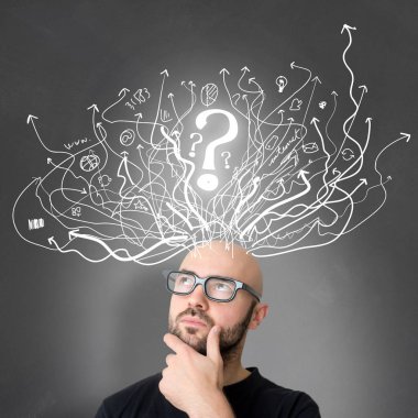 Ok başının üzerine beyin fırtınası ile adam