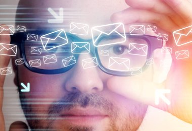 Fütüristik kullanıcı arayüzü ile retina tanıma