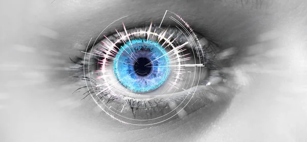 Oko kobiety z cyfrowy interfejs — Zdjęcie stockowe