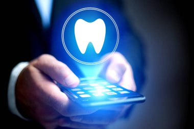 Bir yapmacık yapma kavramı ile bir dişçi İnternet - t