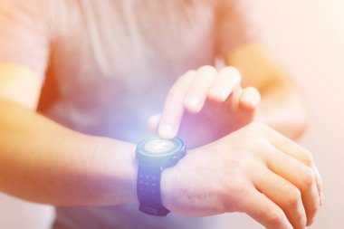 Bir spor smartwatch veri bilgiler ile çalışan arabirimde