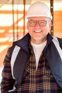 Komuta sizde inşaatta çalışma