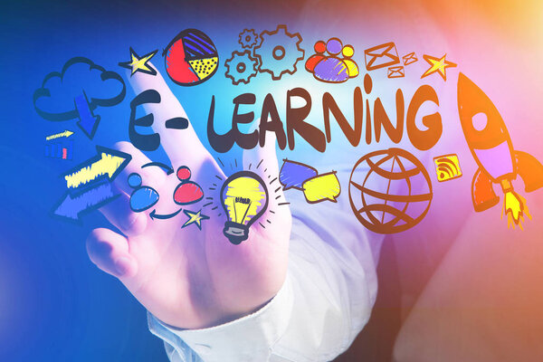 Человек с интерактивным интерфейсом
