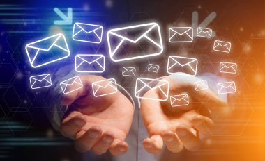 Grafik arayüzü tutan işadamı