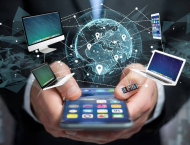 Bilgisayarı ve aygıtları ile fütüristik bir arabiriminde görüntülenen