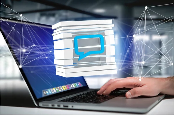 Laptop com ícone de mensagem azul — Fotografia de Stock