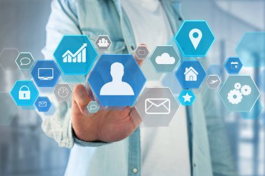 İş ağ uygulaması bir futuristik bir arayüze üzerinde görüntülenen