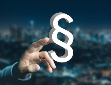 Adalet ve hukuk bölümüne işaret futuristik bir arayüze üzerinde - teknoloji görüntülenen simge ve iş kavramı