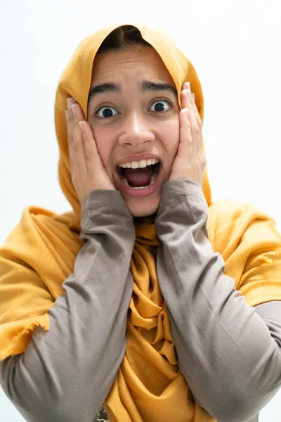 Mulher Muçulmana Retrato Expressões Faciais — Fotografia de Stock