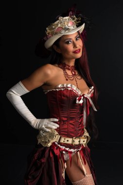 Kızıl saçlı cosplay