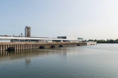 yolcu gemisi terminali