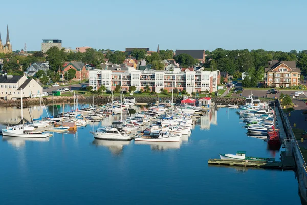 Marina i centrum Charlottetown — Zdjęcie stockowe