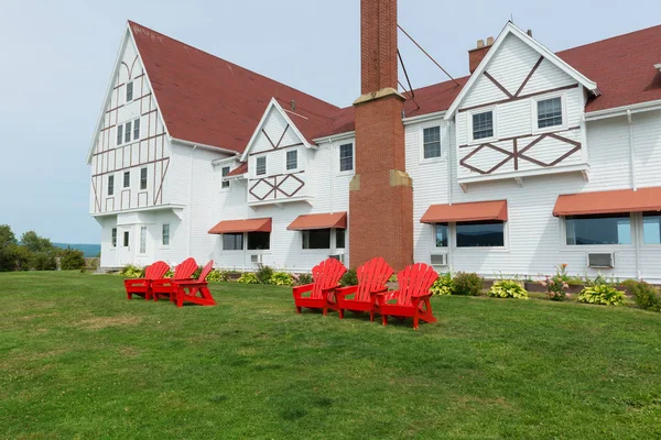 Rode strandstoelen — Stockfoto