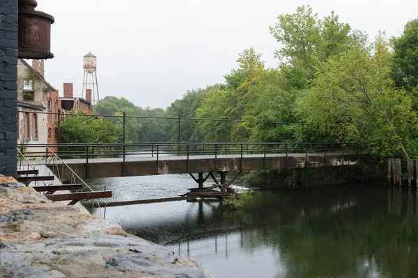 Pawtuxet floden footbridge — Stockfoto