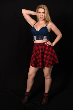 Kırmızı ekose sarışın