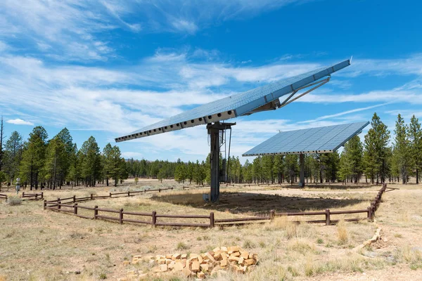 Solar power array — Stock Photo, Image