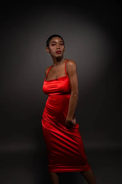 Slender Young African American Woman Tight Red Dress — 스톡 사진