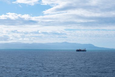 Haiti 'nin batı ucunda bulutlu bir sabah