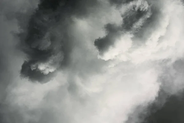 Rauch Sturm Himmel Hintergrund — Stockfoto