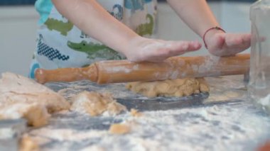 Çocuk haddeleme hamur