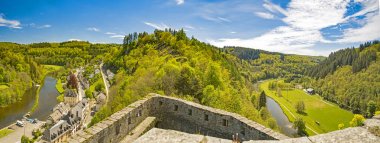 Bouillon kaleden görüntülemek 