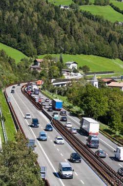 karayolu trafik