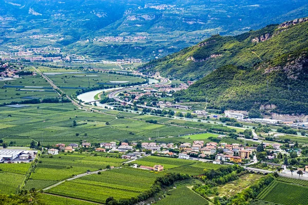 Rzeki i autostrady we Włoszech — Zdjęcie stockowe
