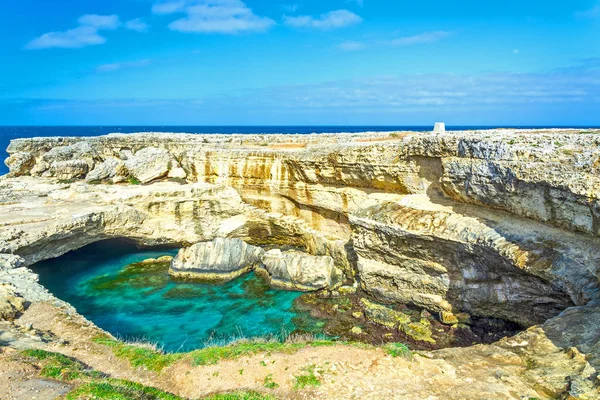 Grotta della Poesia, provincia de Lecce, Italia — Foto de Stock