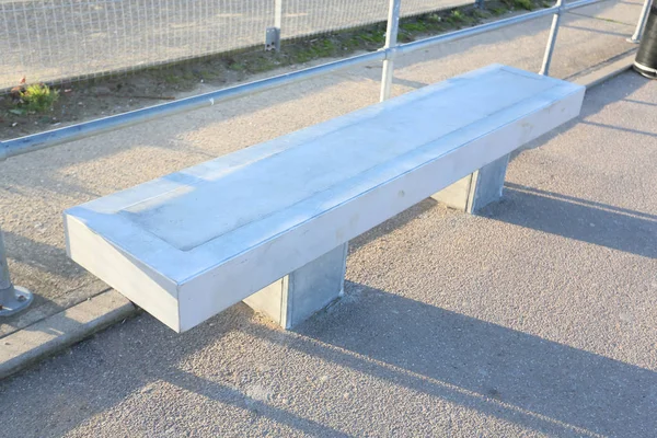 Siège Banc Béton Coulé Dans Parc Harwich Royaume Uni — Photo