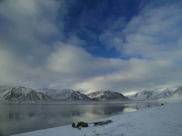 Fjord arctique sans glace — Photo