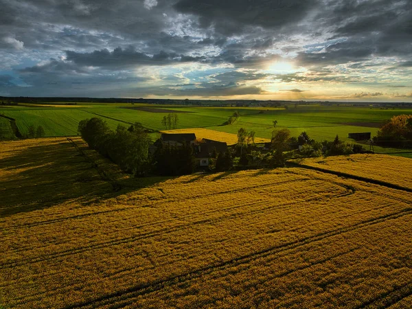 Tarım arazisinin havadan görünüşü